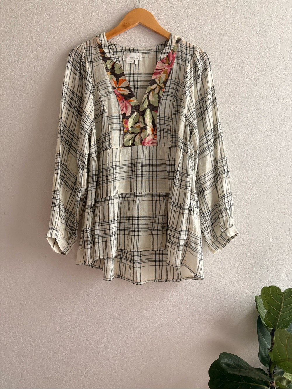 By Anthropologie boho Women’s Size Medium Darlene Plaid Peasant Blouse